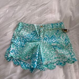 Lilly Pulitzer Stylish Blue and Green Women's Shorts